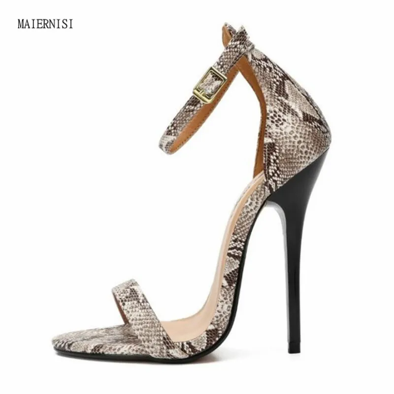2022 suvel naiste sandaalid uued kvaliteetsed net punane naiste kingad 13CM stiletto naiste kõrged kontsad 37-47 48